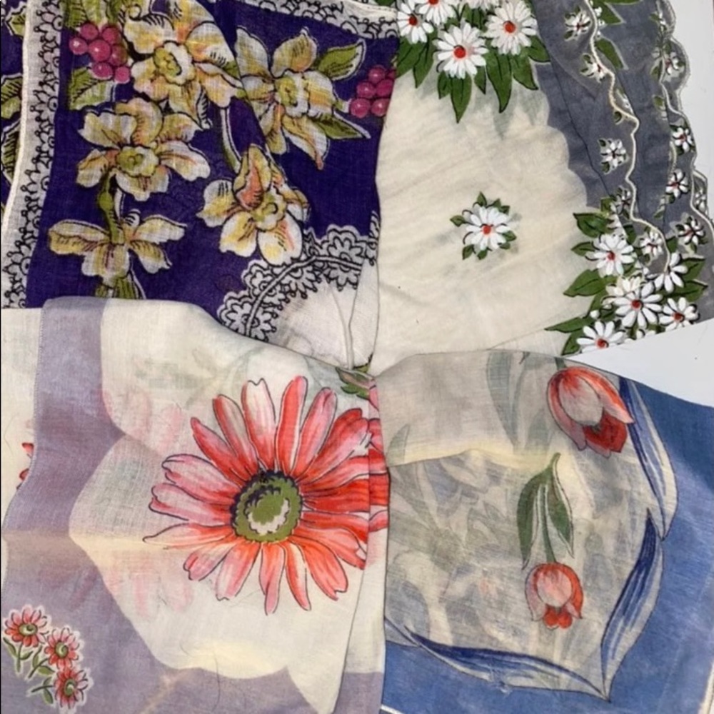 Vintage 4 Handkerchiefs